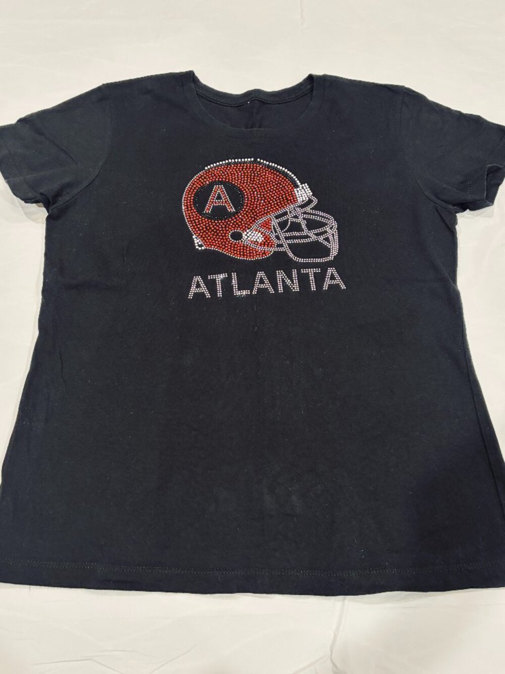 Atlanta Football Women's Rhinestone Black T-Shirt Medium (See Measurements)